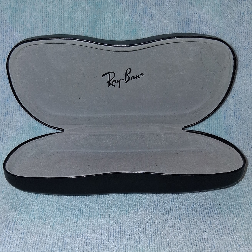 Ray-Ban Black Hard Side Aviator Clamshell Eyeglass Sunglasses CASE ONLY.